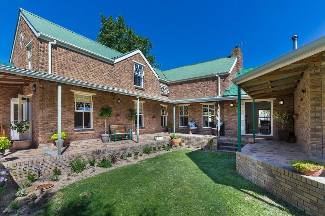 Rustic Manor Guest House Tokai