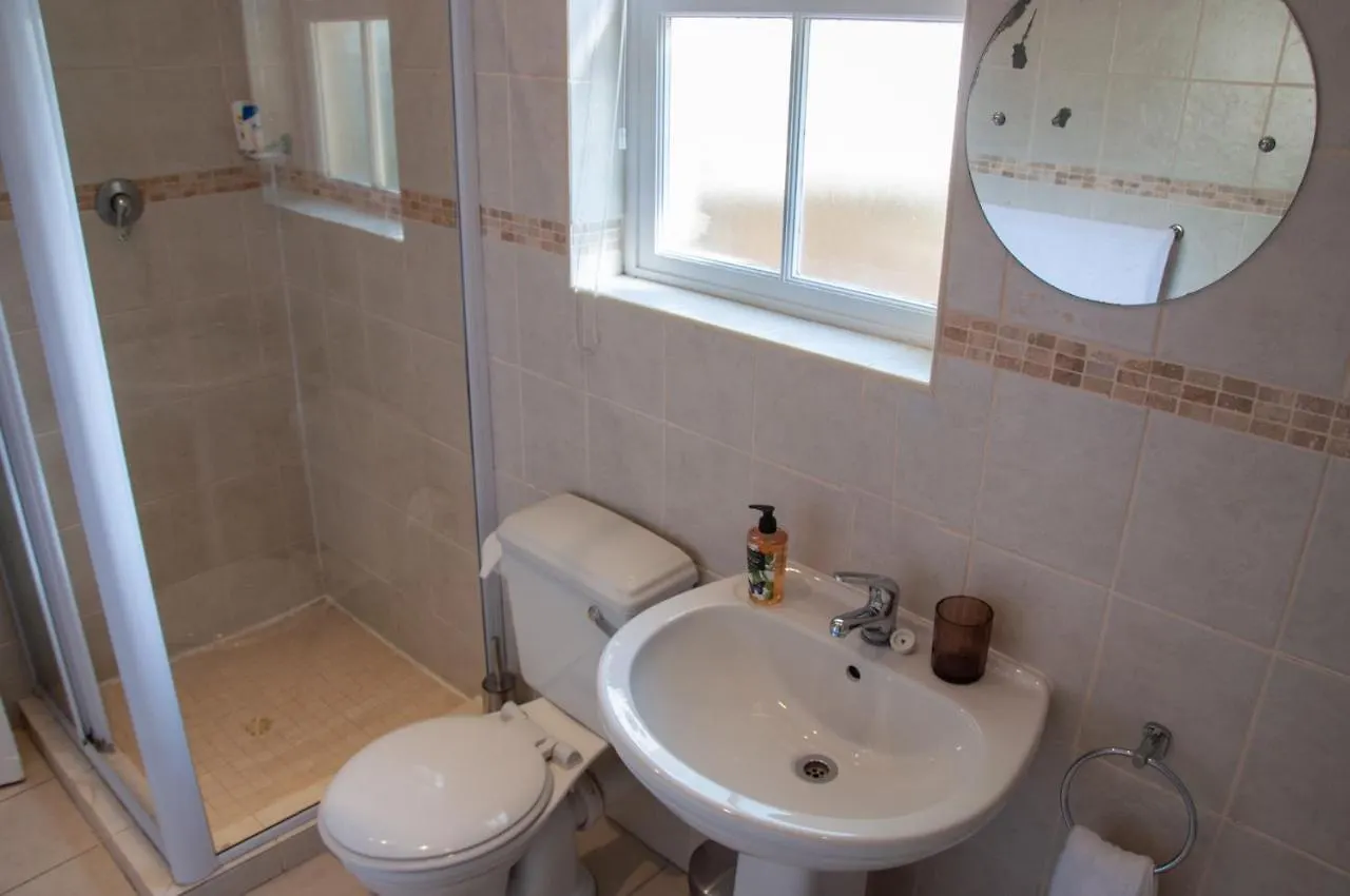 Rustic Manor Guest House Tokai 5*,